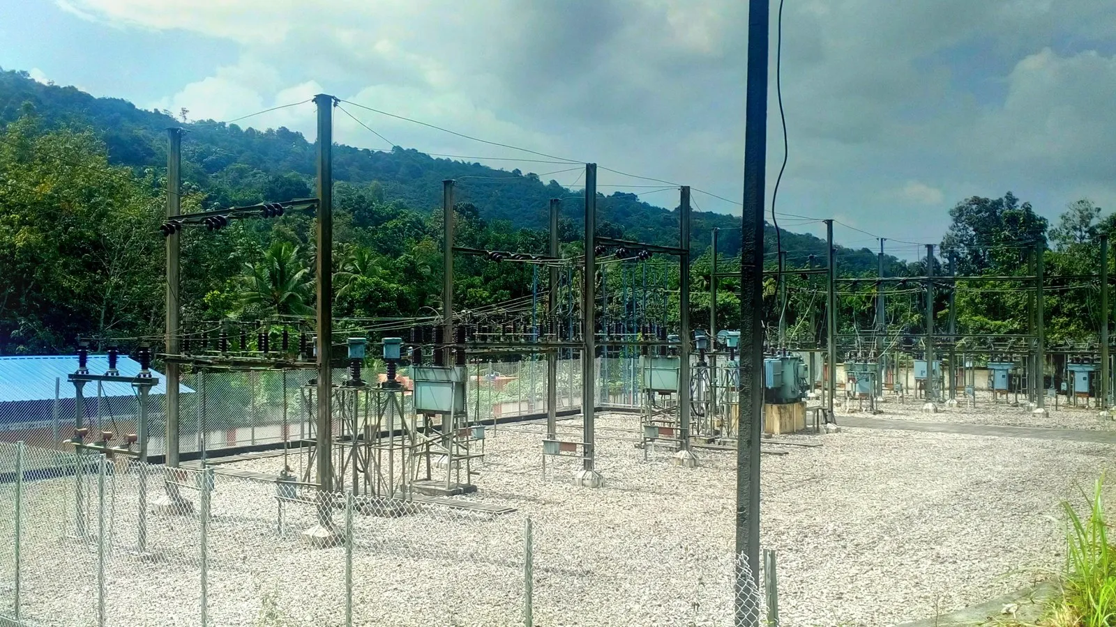 Thermal power plant 11 kV evacuation substation and PSC pole line switchyard
